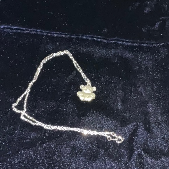 Bear Pendant On Silver-Tone Chain Marked KOREA - Picture 2 of 12